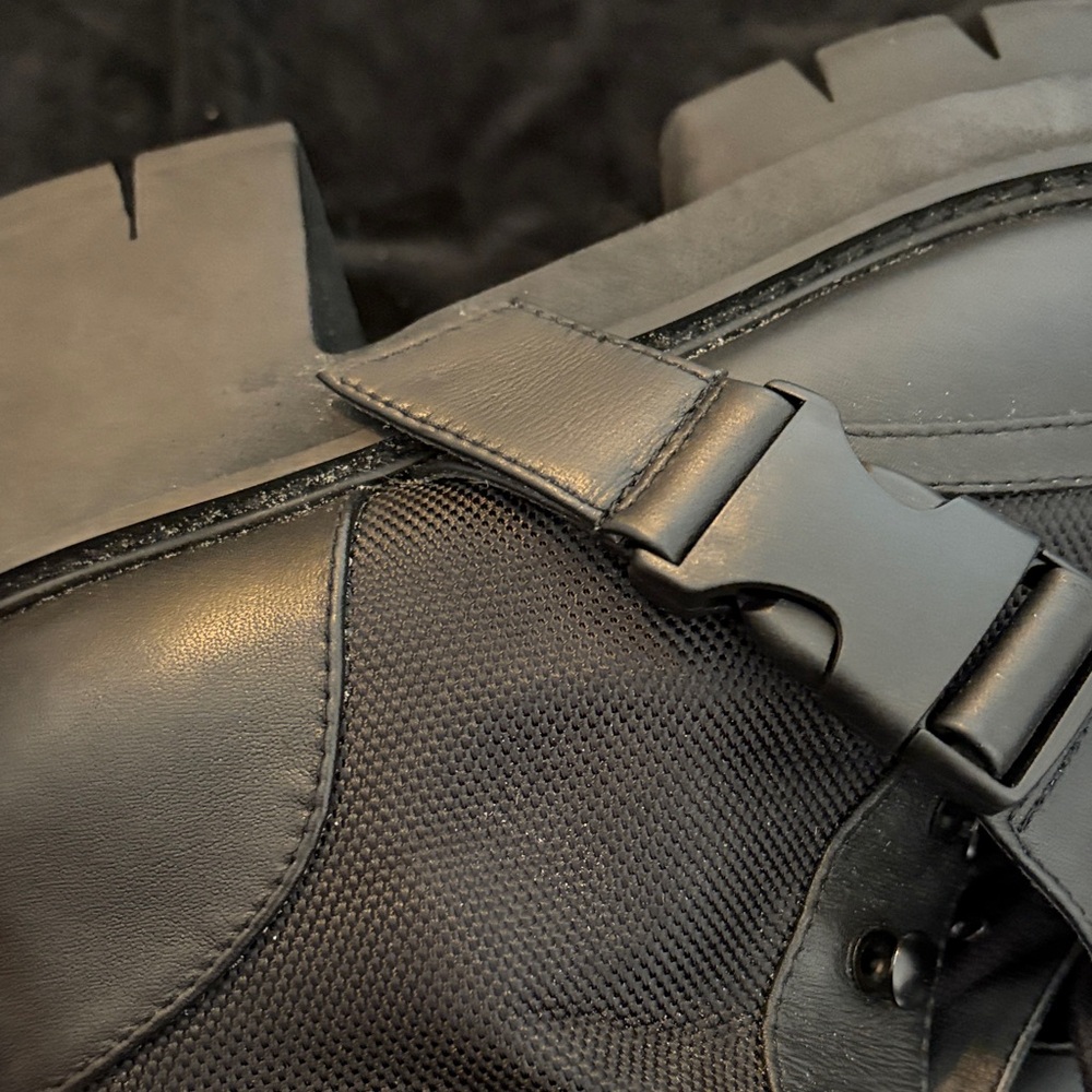 darker waves 🌊 buckle/lace-up combat style boots - Picture 7 of 10